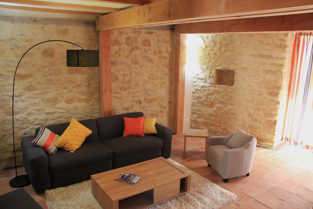 Отель Hollyoaks Estate Saint-Pons-la-Calm Номер фото