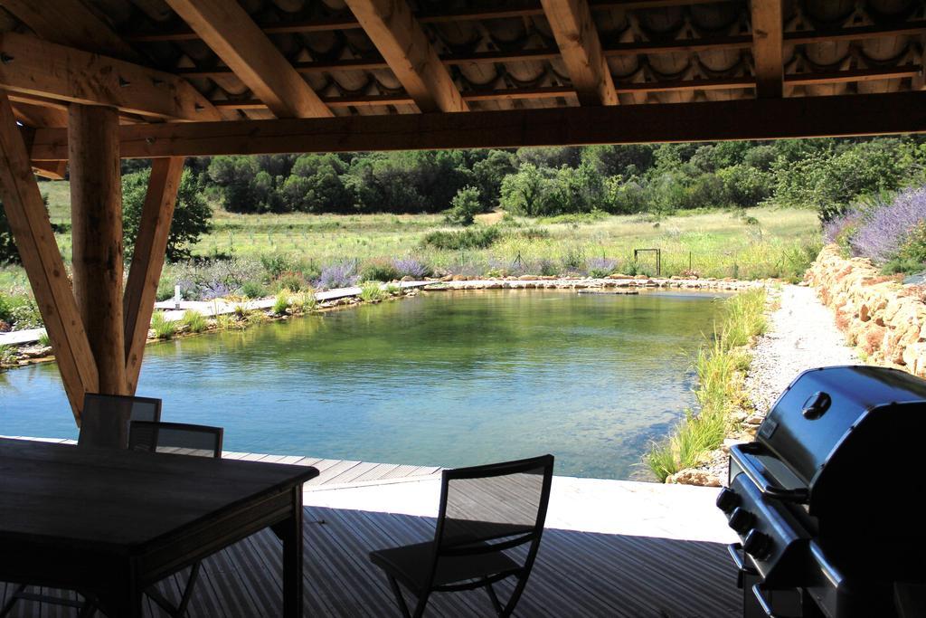 Отель Hollyoaks Estate Saint-Pons-la-Calm Экстерьер фото